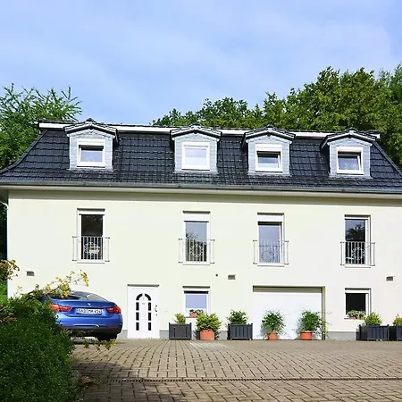 Weisses Haus Am Kurpark Bad Suderode